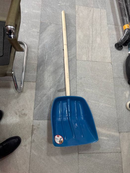 Лопата снегоуборная/лопата для уборки снега коркурэ коркурак