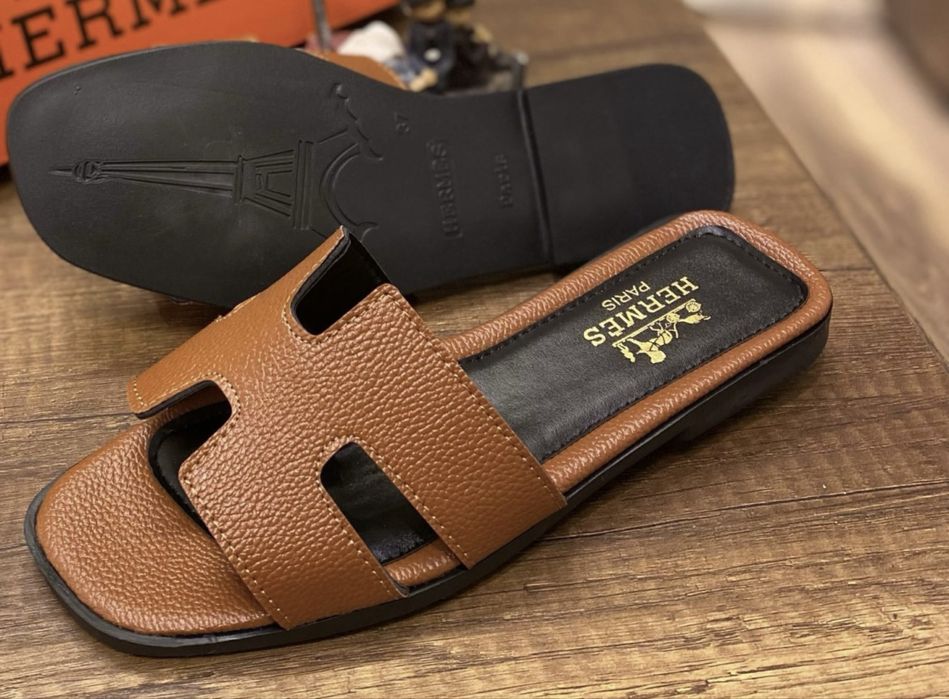Vand Papuci Slapi Hermes de femei din piele 36 37 38 39 40
