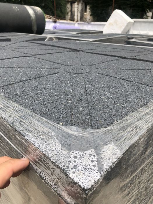 Резиновые плитки тартан