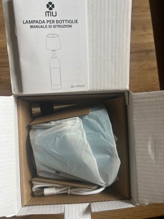 LED лампа за бутилка