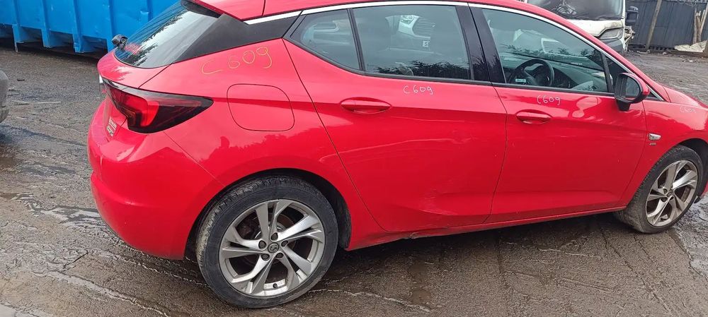 Dezmembrari / Dezmembrez Vauxhall Astra K [Fabr 2015-2022] 1.0 Benz B10XFL cutie viteze manuala cod culoare ULX