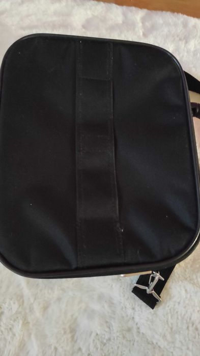 Пътна чанта 34 на 30 см