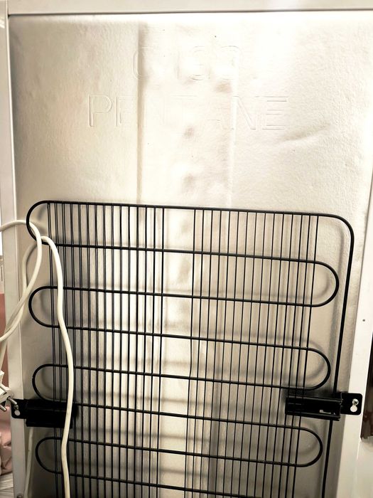 Frigider combina cu congelator FINLUX 1.43cm înălțime
