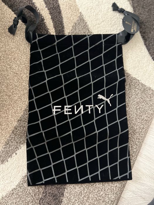 Чехли Puma x FENTY