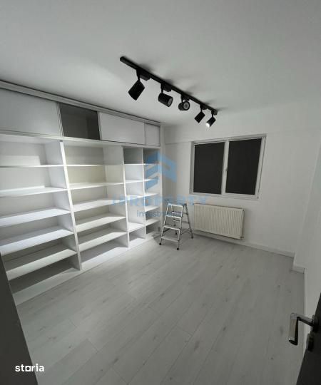 13 Septembrie | Spatiu Comercial - Birou | Parter | Stradal