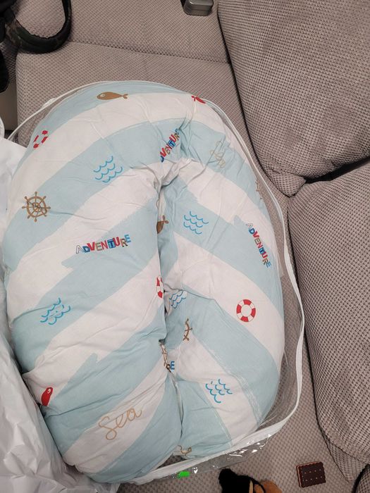 Възглавница за кърмене