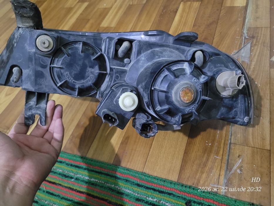 Авто запчасти  билед