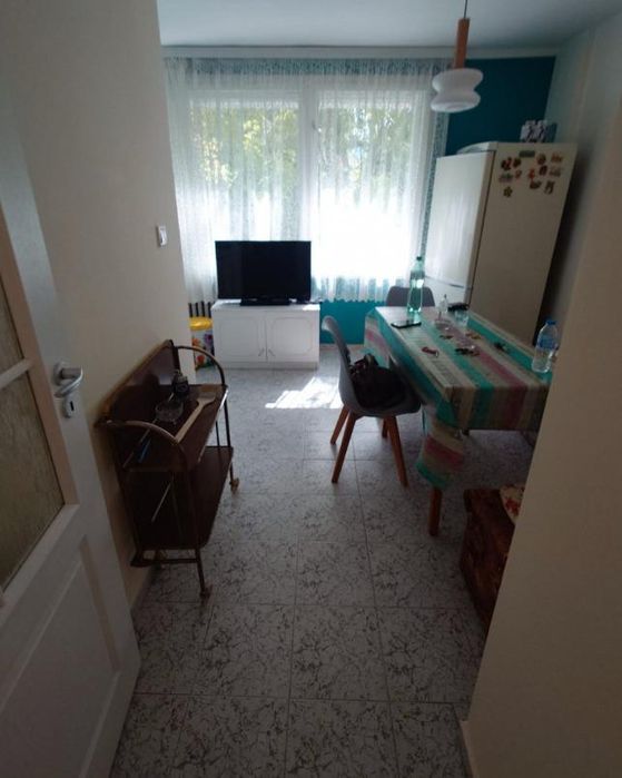 Дава се под наем Двустаен апартамент в София, Гео Милев - 65 кв.м за 670 € - Снимка #2