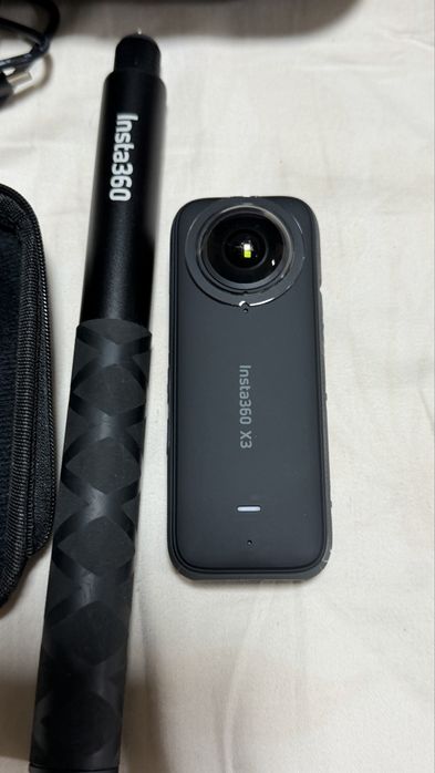 Продам insta 360 x3