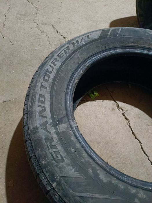 Продам шины на внедорожник