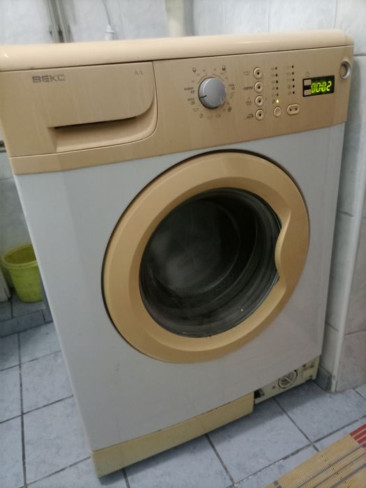 Продам стиральную машину Веко