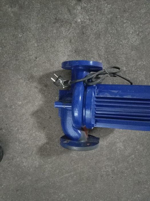 Продам насос для отопления