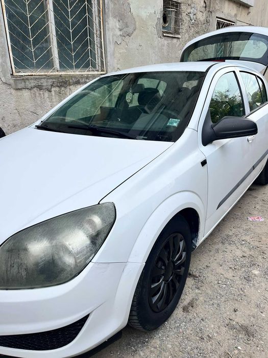 OPEL Astra 2005 — imagine 5