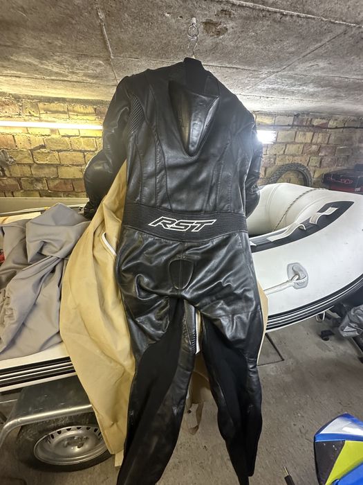 Цял Мото екип RST Performance 56