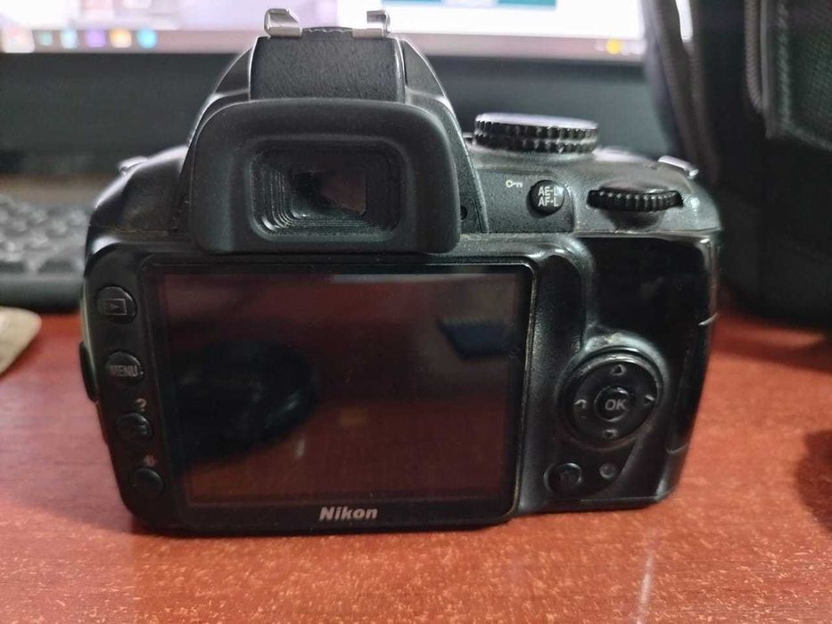 Фотоаппарат Nikon D3000
