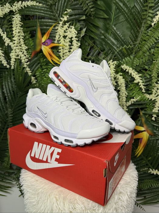Nike Air Max Plus TN White