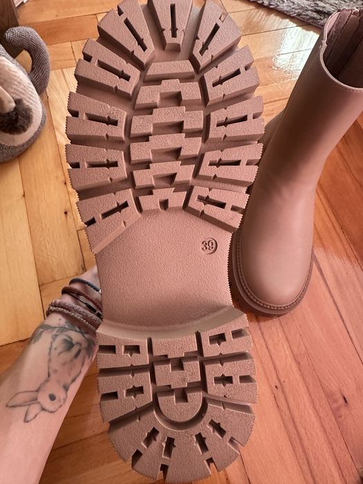 Дамски боти на топ цена