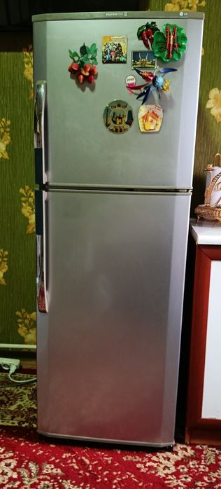 Холодельник LG в отличном состояние