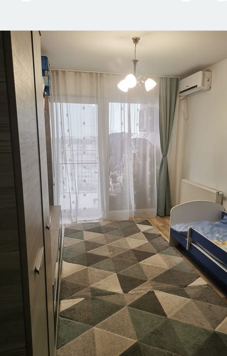 De vânzare apartament cu  2 camere