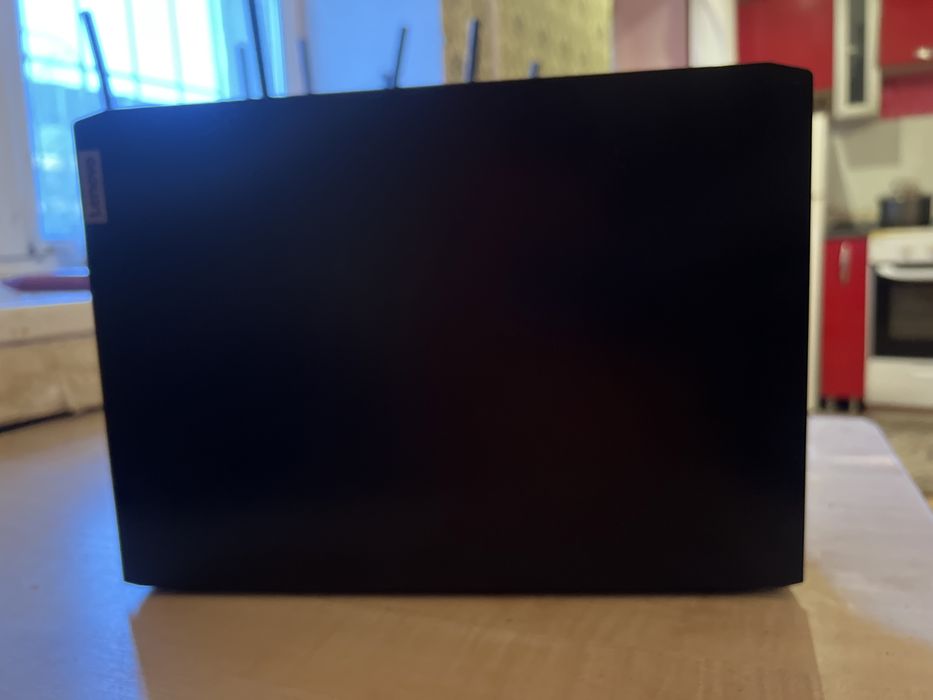 Нотбук Lenovo idepod Gaming 3