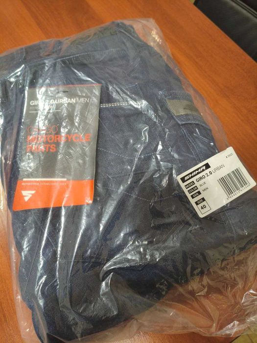 Вниманию байкеров, продаются фирменные новые мото джинсы. Размер 40