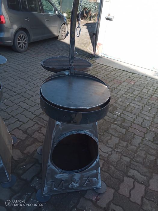 Vand gratar rotativ cu plita