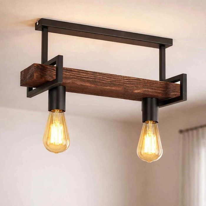 Lustre interior - candelabru rustic din lemn masiv este o piesă unică și elegantă, care va adăuga o notă caldă și primitoare oricărui spațiu