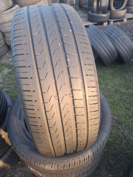 Vand set anvelope 235 55 19 pireli de vara bune