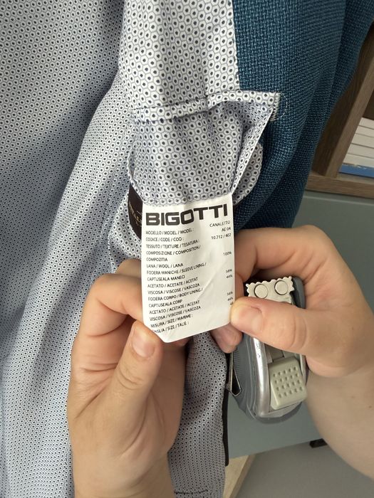 Sacou NOU Bigotti Vitale Barberis Canonico, model Canaletto marimea 48, turcoaz, uni, croi slim, 100% lana