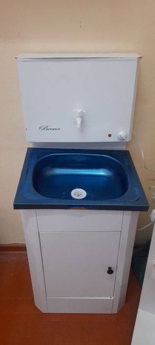 Умывальник с подогревом " Весна"