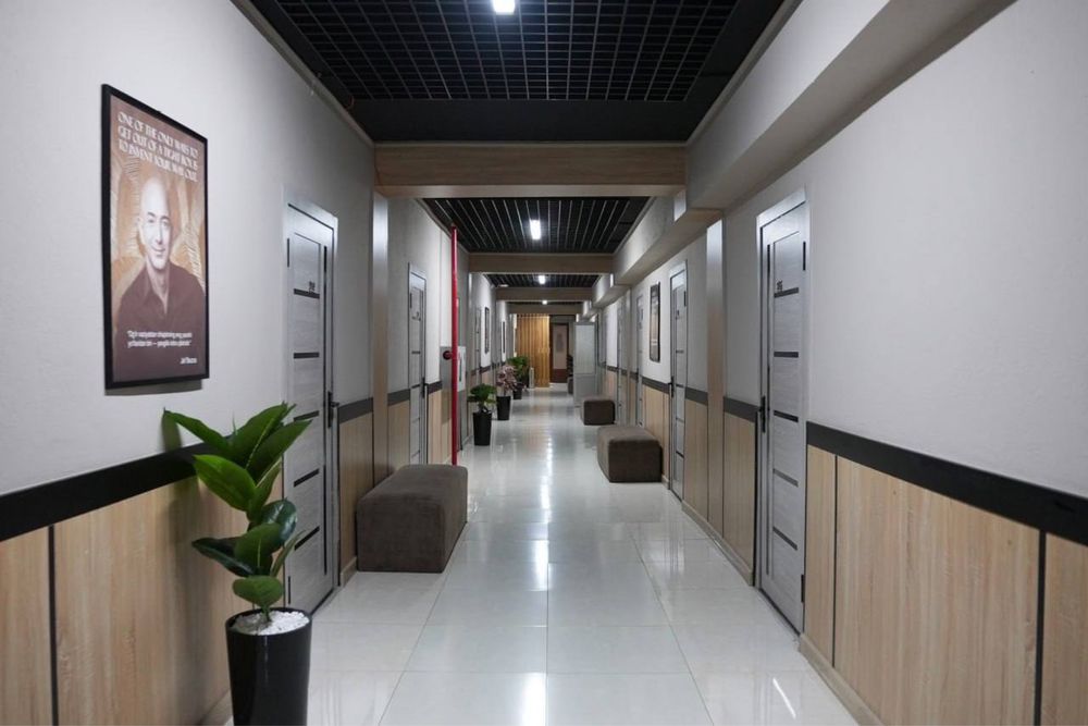 Вуз Городок Олимпия | 10000кв - Продается Гостиница вдоль дороги