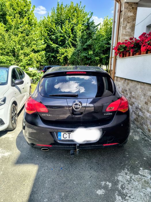 Opel Astra J 2011 1.4 i Euro 5