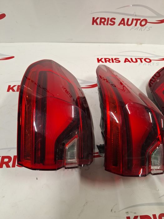 Външен Ляв стоп 2 броя за BMW X-7 G-07 / БМВ Х-7 Г-07