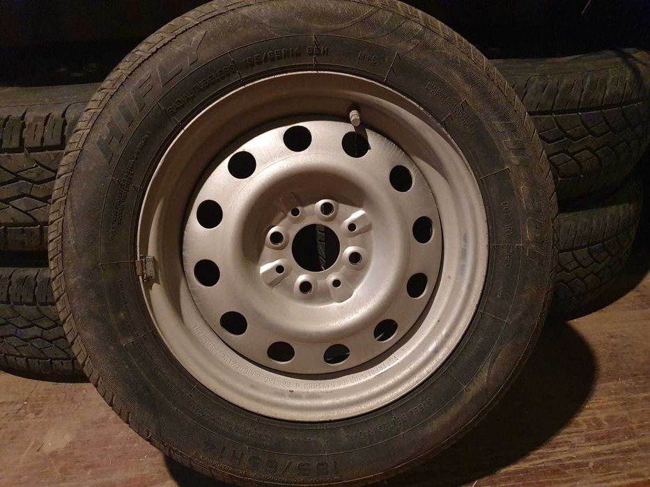 Автошины с дисками на ВАЗ 185х65х14. Комплект 4 шт