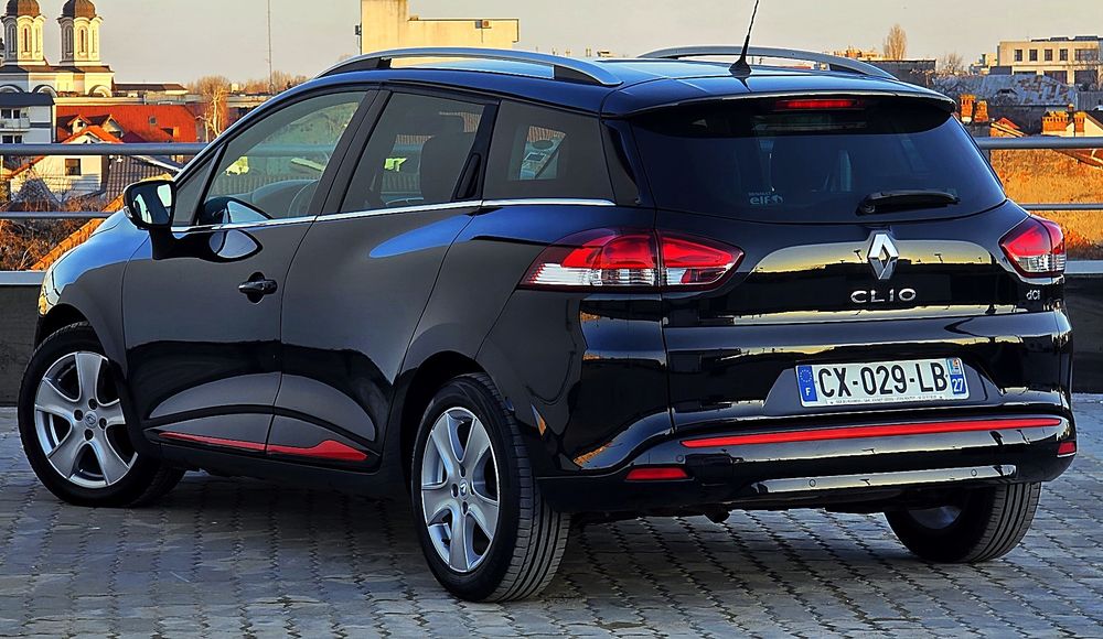 Reanault Clio-Navigatie-Clima-1.5dci