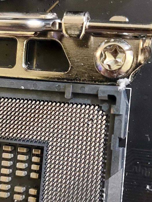 MSI Z790 Gaming Pro Wi-Fi DDR5 - със забележка !