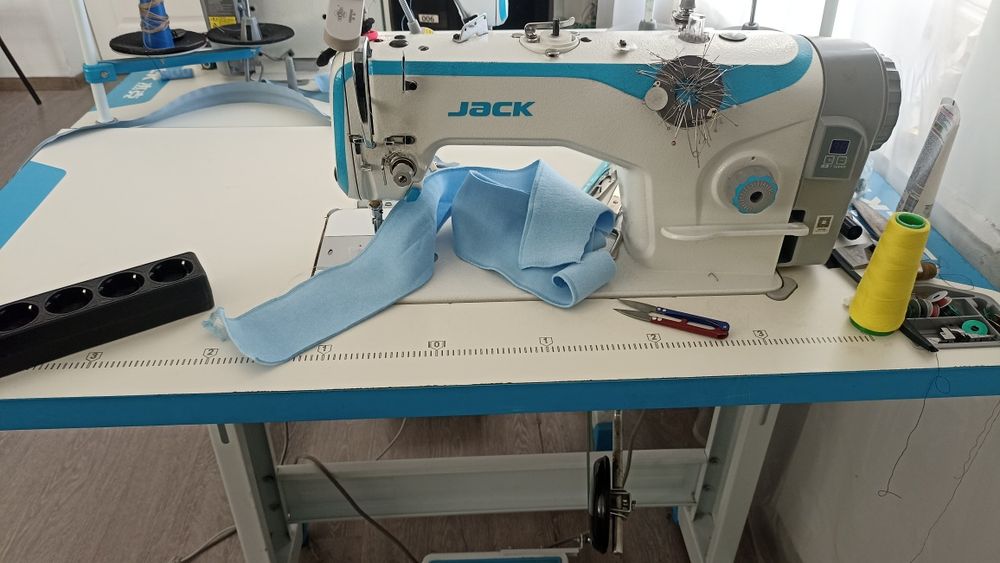 Продам швейные машины