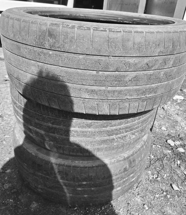 Шины б/у Hankook 245×45 R19