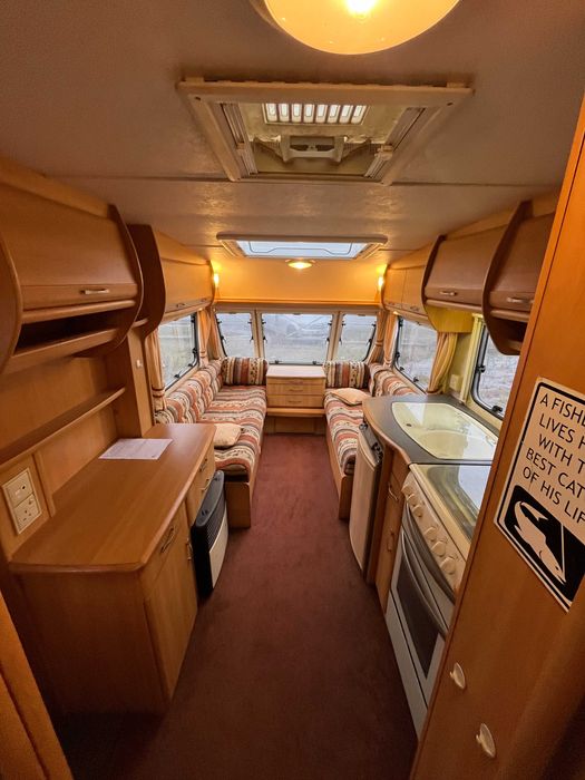 Rulota Swift Charisma 2002 neinmatriculata boiler gaz, acumulator