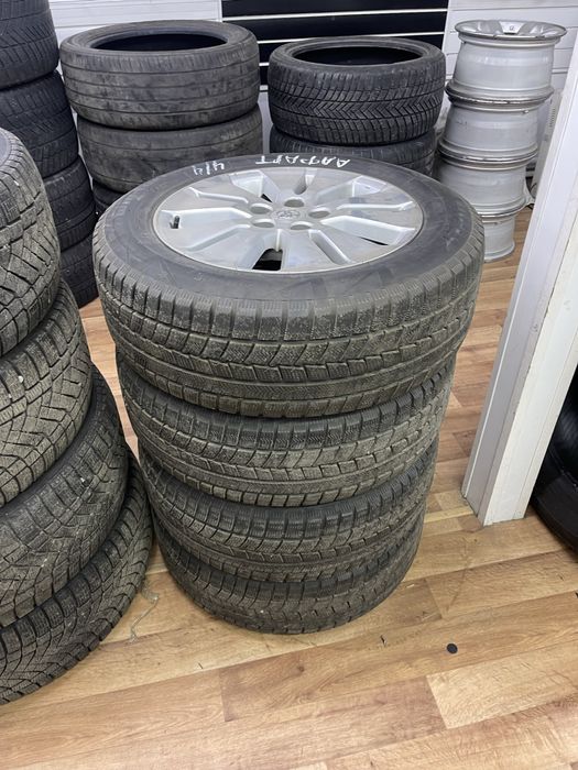 Диски с резиной на альфард