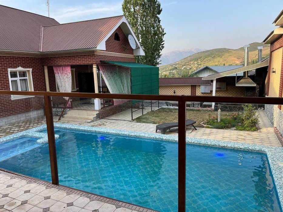 Продаётся дача в Чимгане 5.5 соток