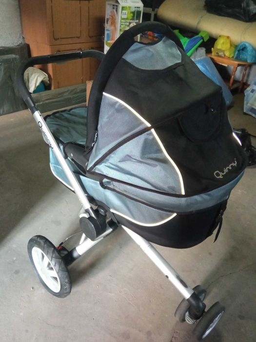 Бебешка количка quinny buzz 3в1