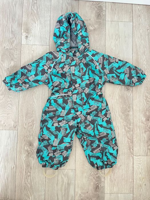 Продам детский комбинезон