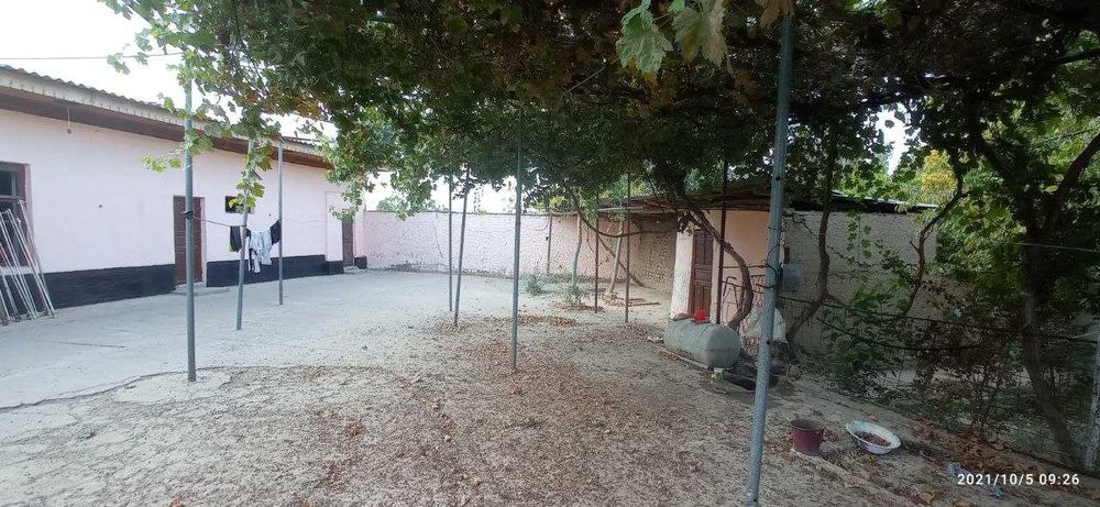 Uy sotiladi. (Srochni)