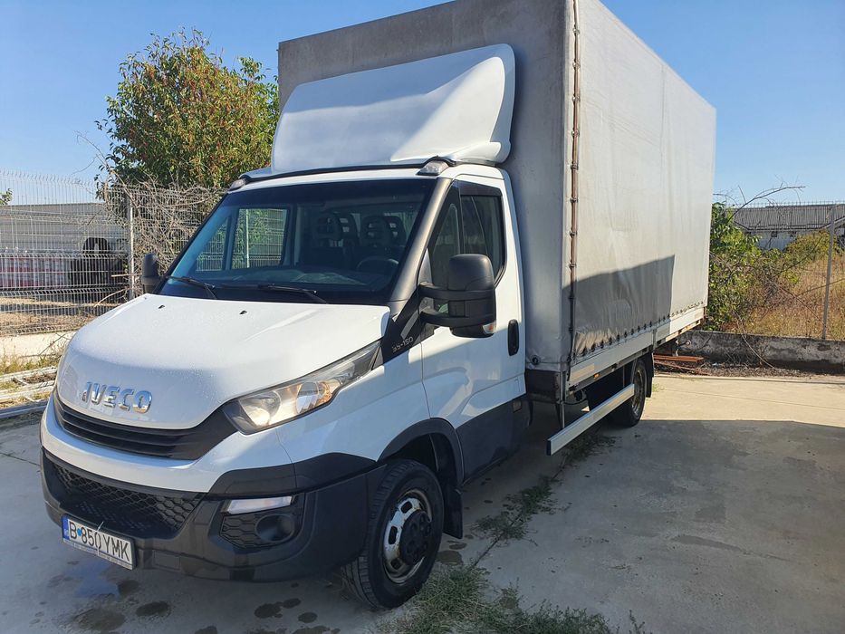 Autoutilitara Iveco Daily 35 C15 cu prelata
