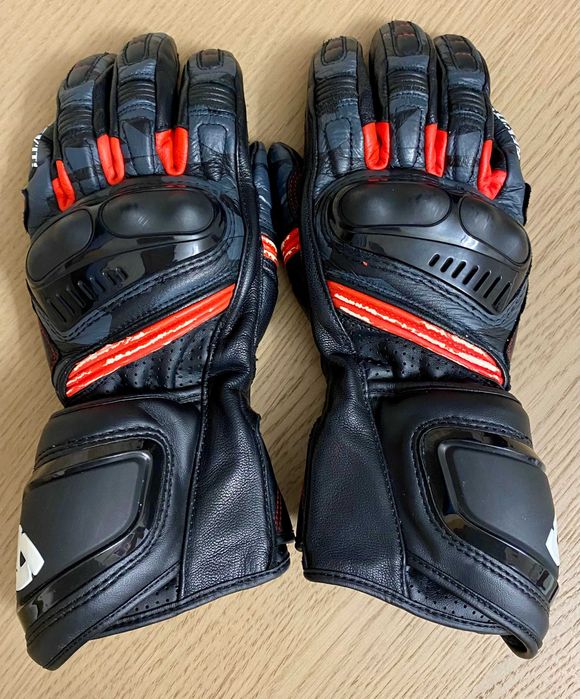 Vand Echipament Moto - Cisme, Combinezon REVIT si Manusi