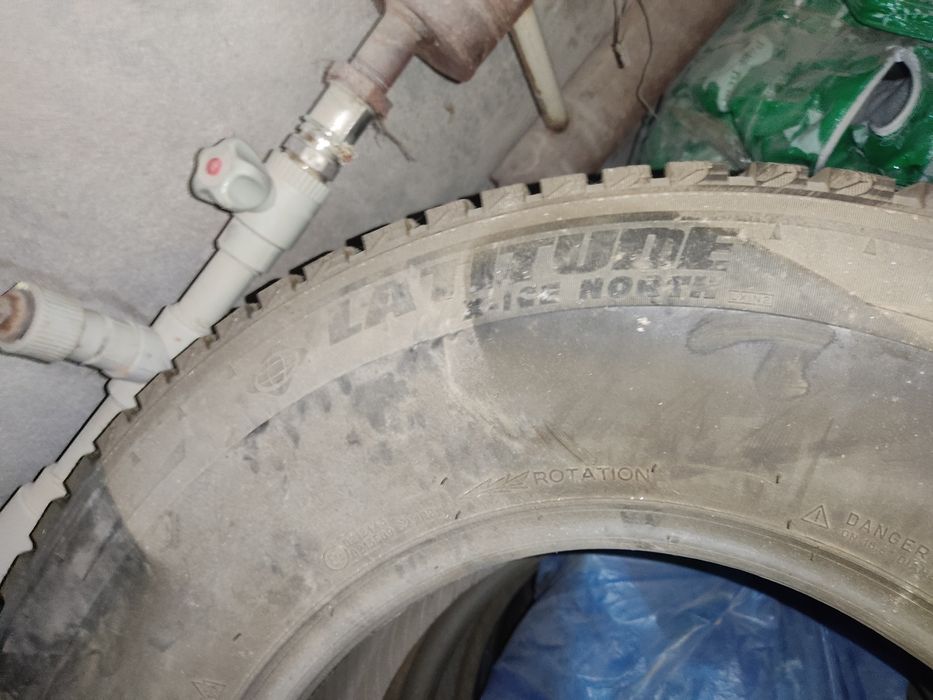 Продам зимние шины Мишлен