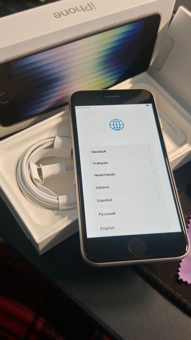 iPhone SE (2022) – 128GB