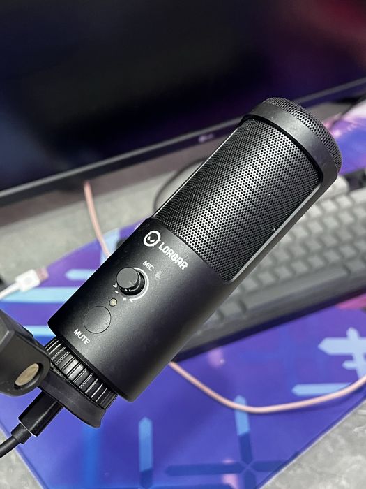 Продам микрофон Lorgar Voicer 931