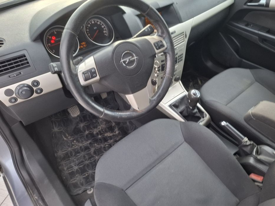 Vând Opel astra h 2008 // 1.7 diesel